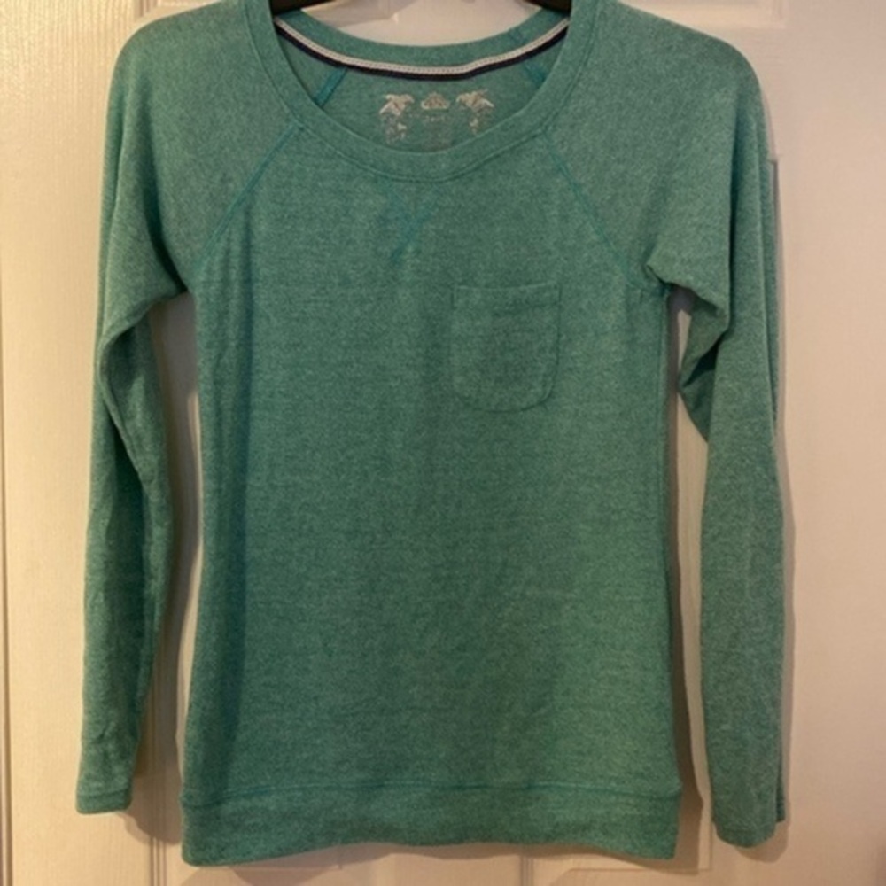 Women top